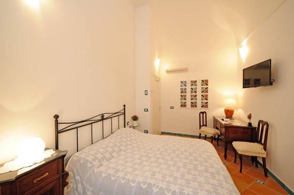 Amalfi Andrea's House Hotel Exterior foto